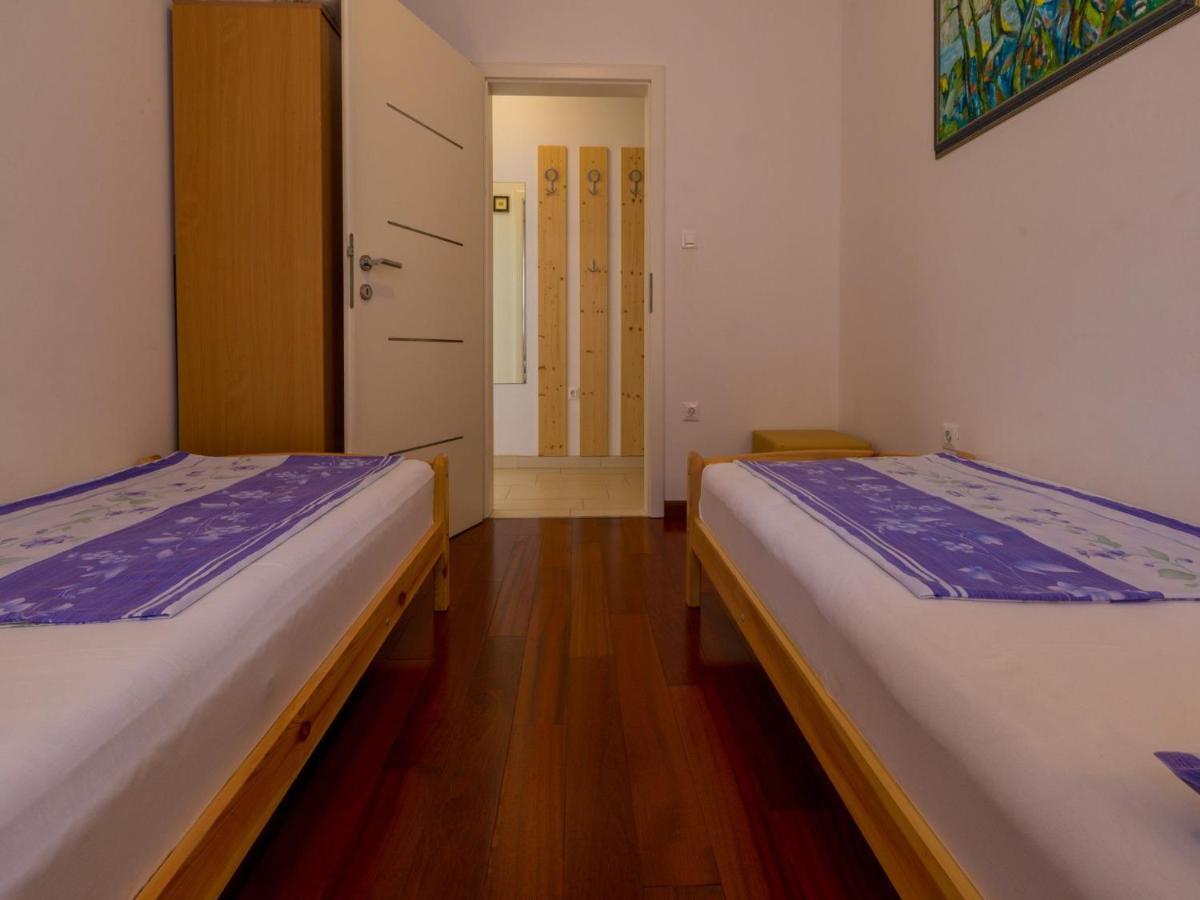 Apartment Villa Sara Dramalj Ngoại thất bức ảnh