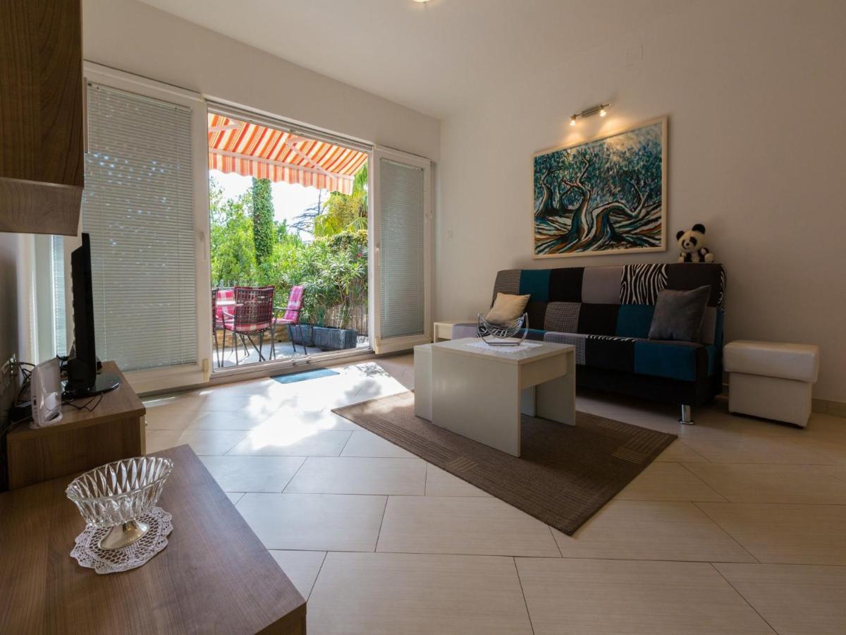 Apartment Villa Sara Dramalj Ngoại thất bức ảnh